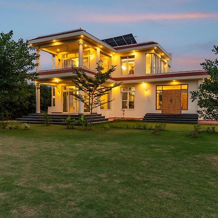 Alaya Stays Raga 2Bhk Farmstay With An Entertainment Lounge Sohna 外观 照片