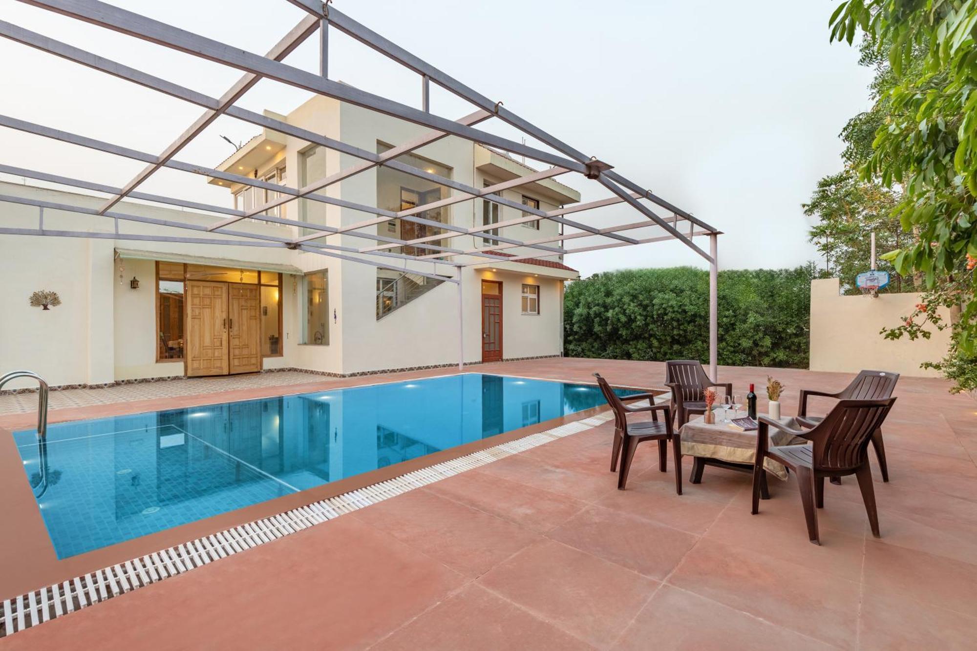 Alaya Stays Raga 2Bhk Farmstay With An Entertainment Lounge Sohna 外观 照片